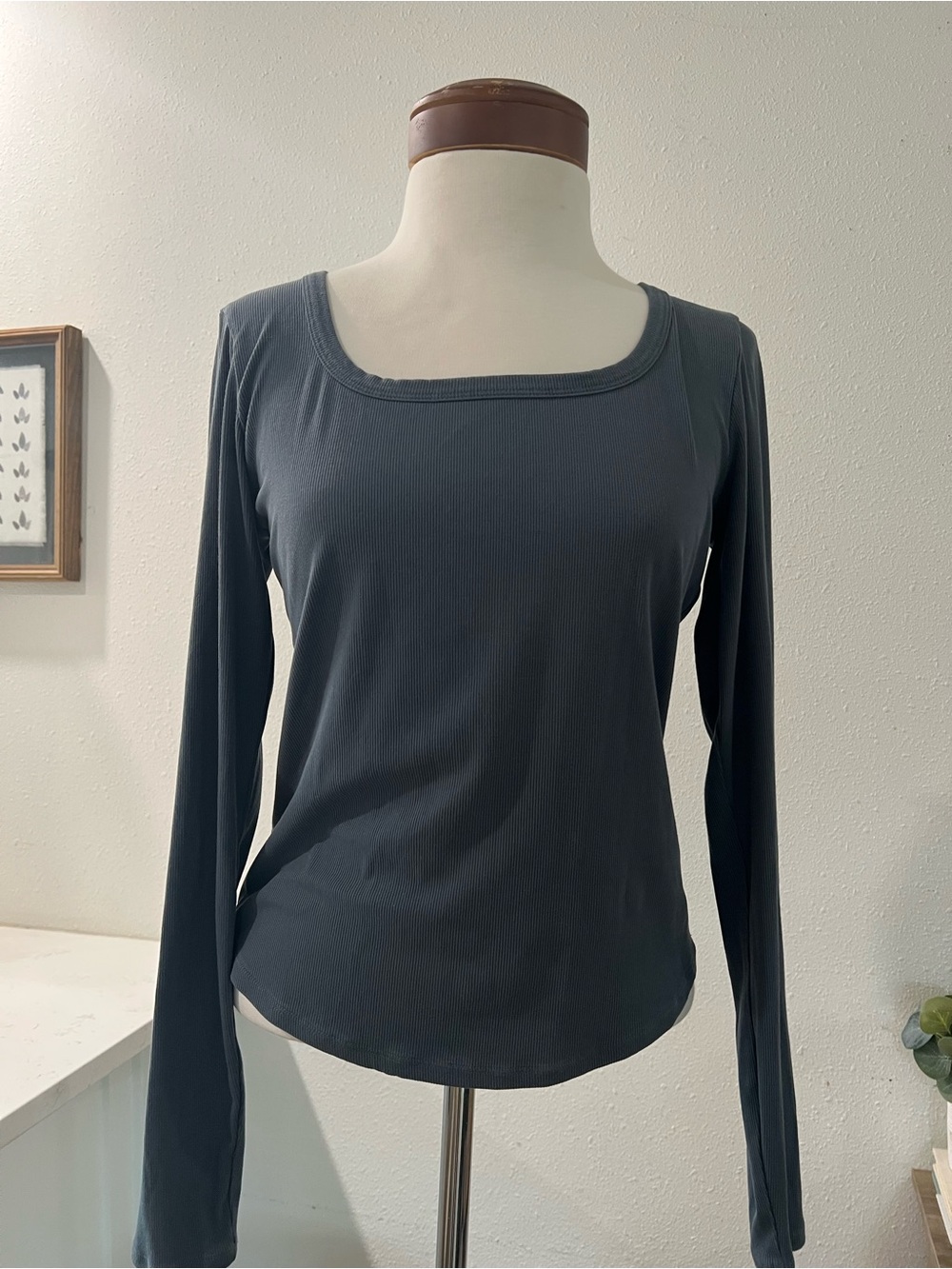 Athleta Long Sleeve Square Neck Women's Top - Charcoal